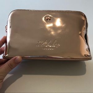 Rose Gold Ted Baker Lindsay Mirrored Makeup Bag